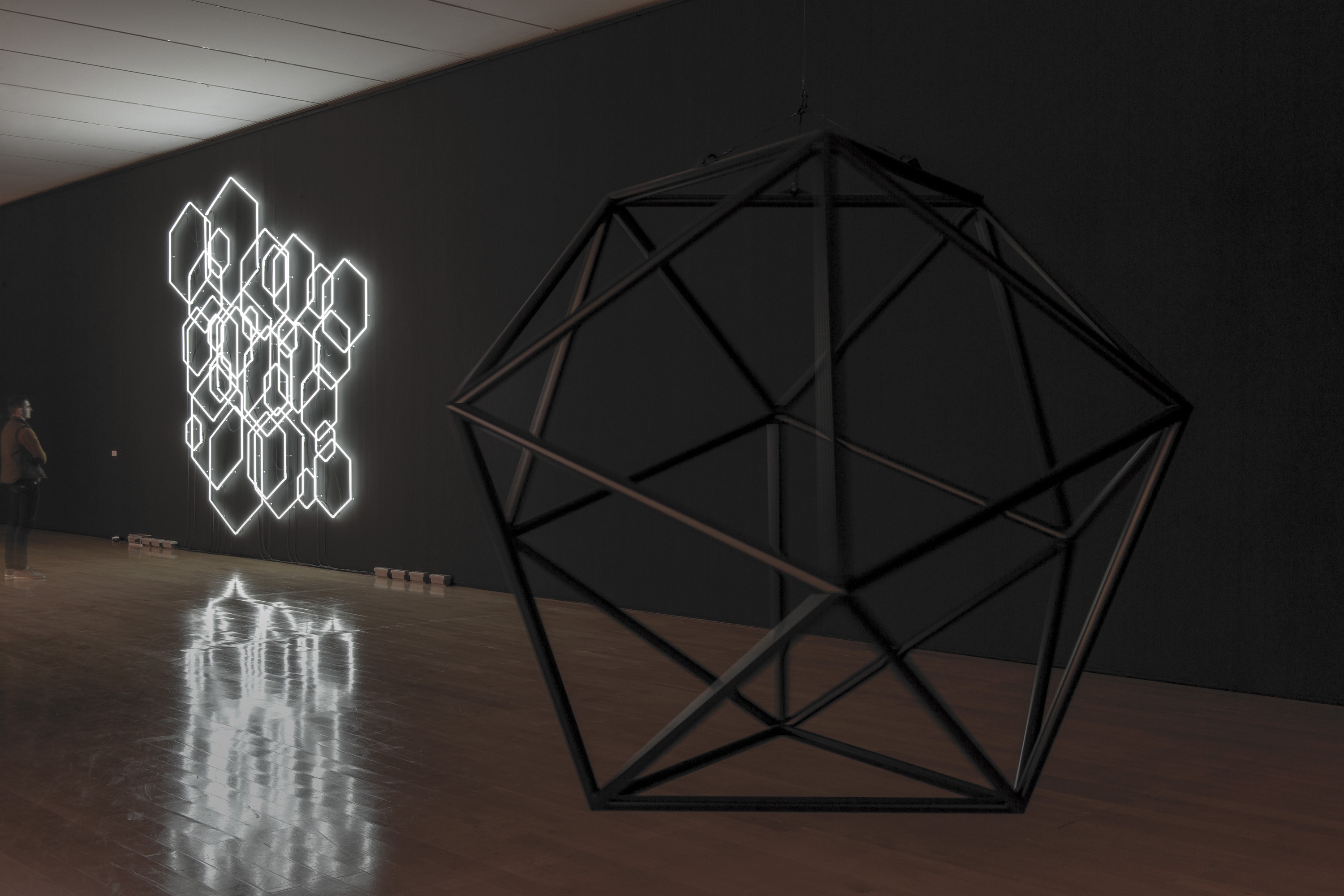 Daniel Firman, Black Icosahedron, 2013 © COPYRIGHT | DANIEL FIRMAN | ALL RIGHTS RESERVED